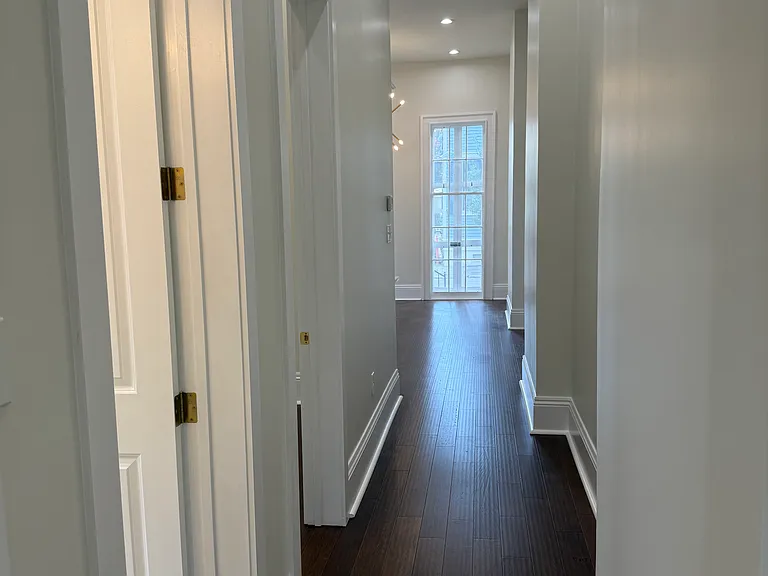 1421 Thalia St — Photo 12