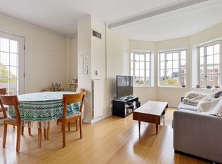 20 Chapel St APT B1005, Brookline, MA 02446