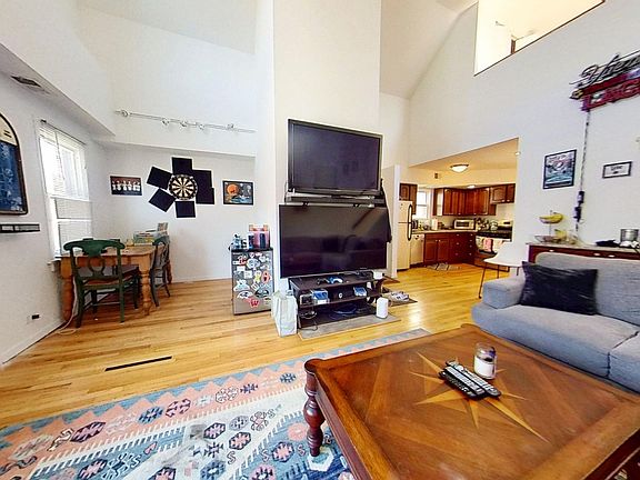 3rd image of 2947 N Racine Ave #2