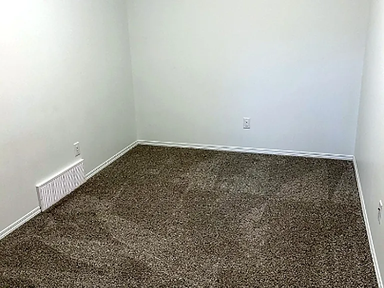 11358 53rd St NW #BASEMENT — Photo 8