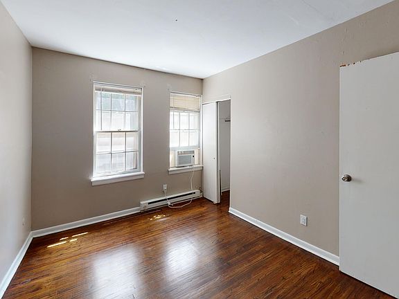 4th image of 327 Kauffman St #2B-1Ba