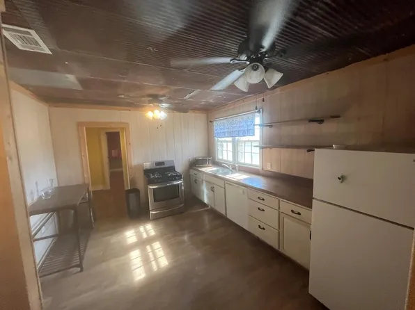 57 Johnson Grove Rd SW, Bogue Chitto, MS 39629