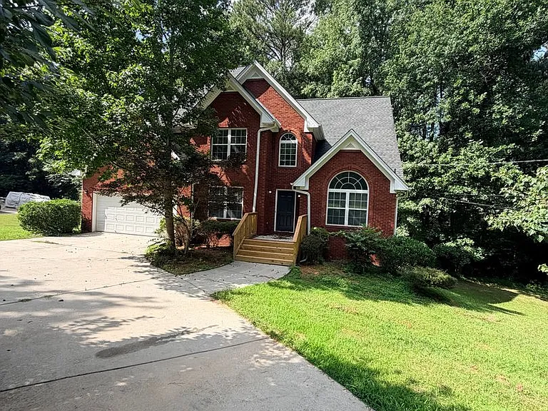 2544 Carnes Rd — Photo 1