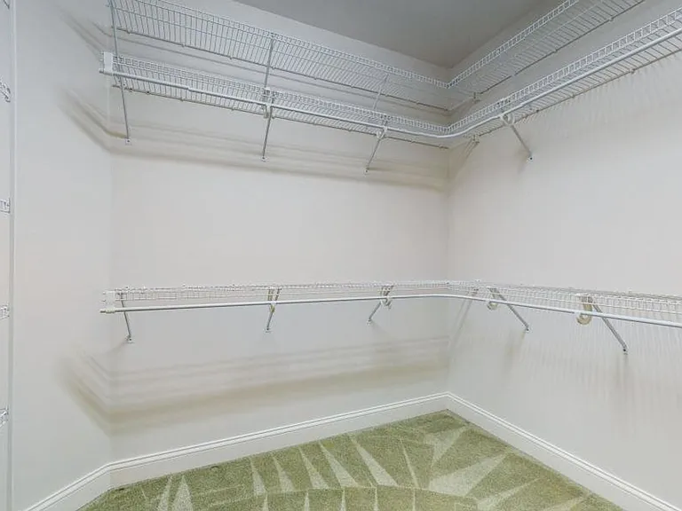 7703 Wolfpen Ridge Dr — Photo 16