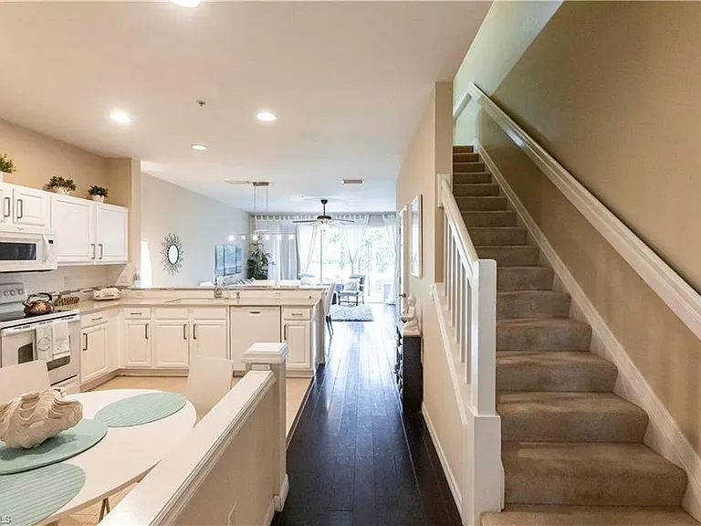 15616 Marcello Cir — Photo 12