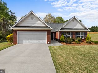 628 Morningside Dr, Stockbridge, GA 30281