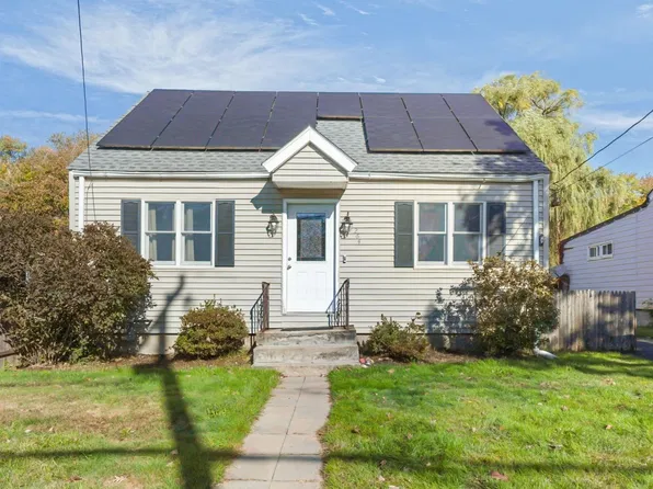 264 Taunton Ave, Seekonk, MA 02771