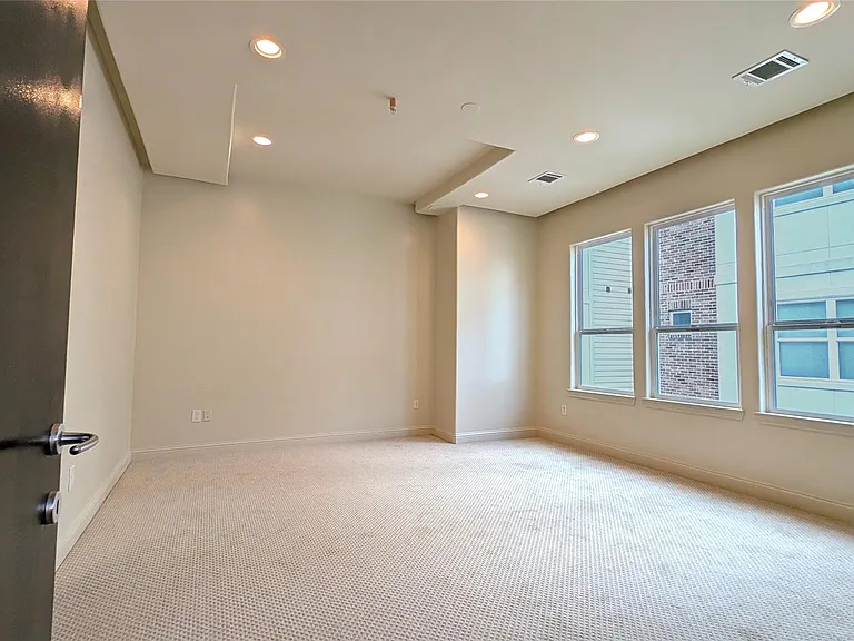 1844 Colquitt St — Photo 16