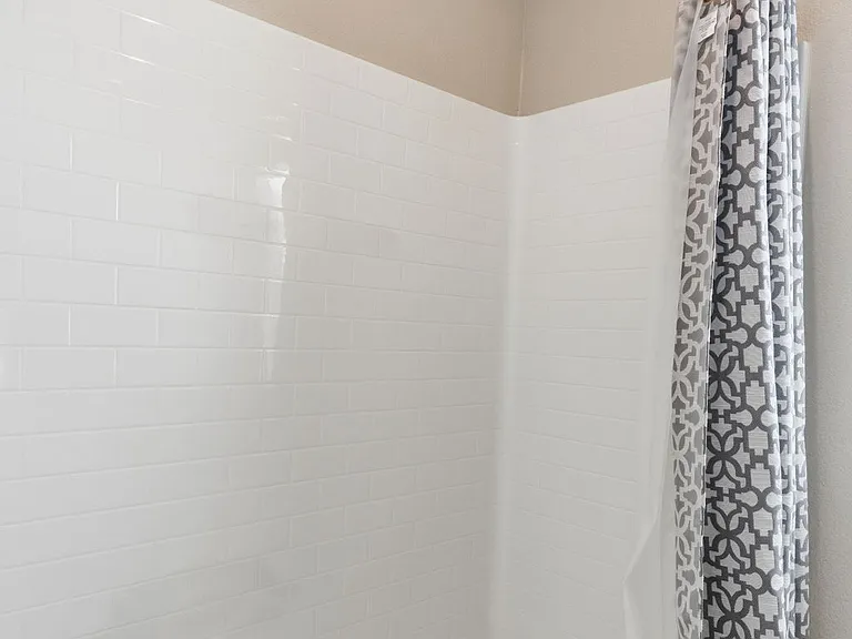9858 Laurel Tree St — Photo 32
