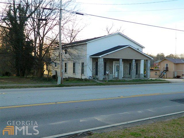 2nd image of 774 Main St