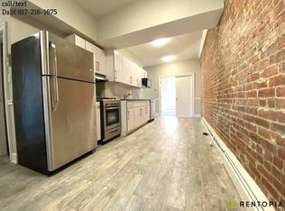 206 Calyer St #2B, Brooklyn, NY