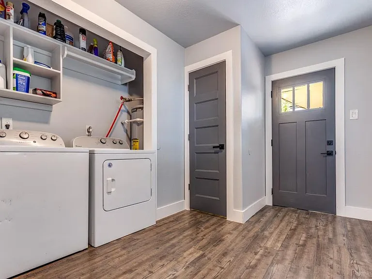 2511 River Rdg — Photo 15