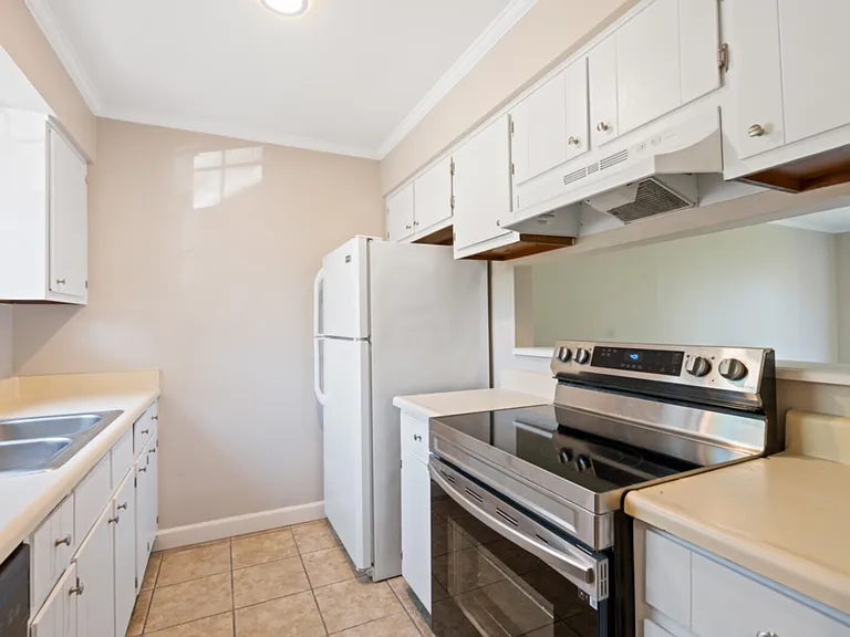 7250 Hilburn Rd #3A — Photo 4