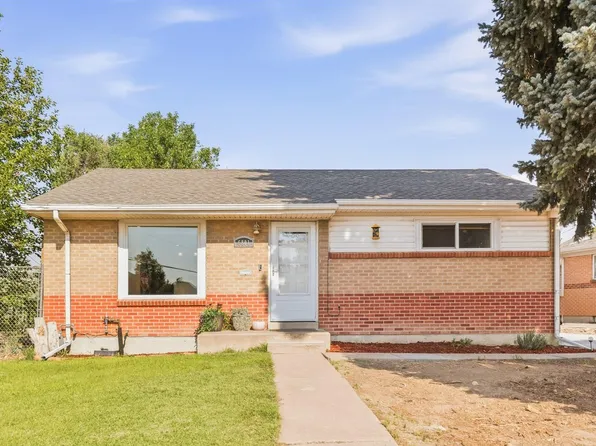 6801 Alan Dr, Denver, CO 80221