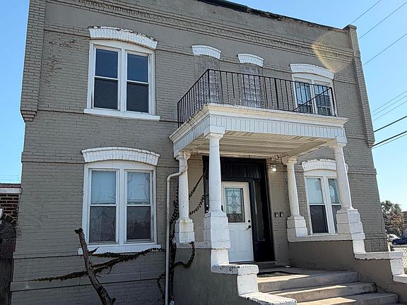 4th image of 3619 Fir St