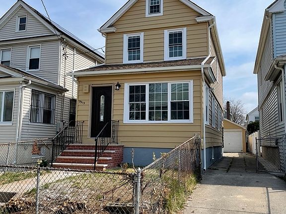 2nd image of 9913 201st St