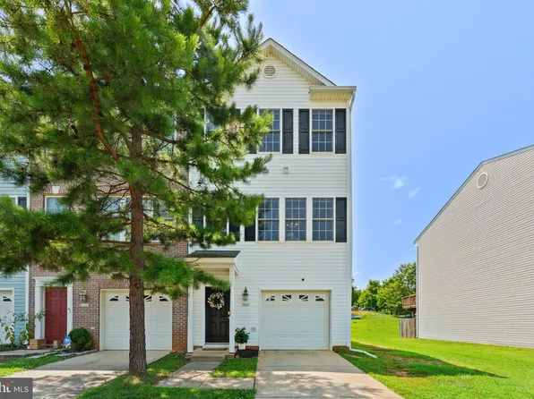 35123 Sara Ct, Locust Grove, VA 22508