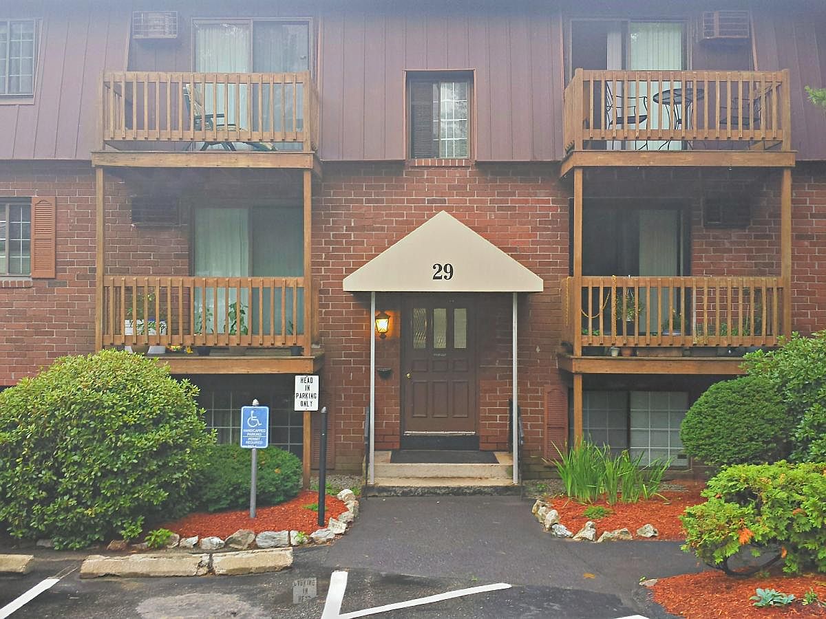 29 Old Hackett Hill Road FL 1ST, Manchester, NH 03102 Zillow