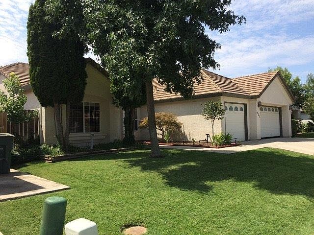 1st image of 922 Skyline Dr