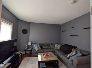 55 Saint Elizabeth St FLOOR 1, Bristol, RI 02809