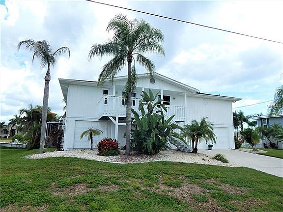 3rd image of 24293 Pirate Harbor Blvd
