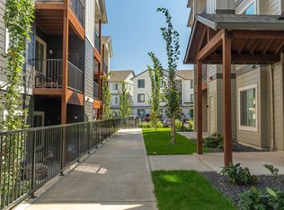 201 S Leroy Ave #L-202, Molalla, OR