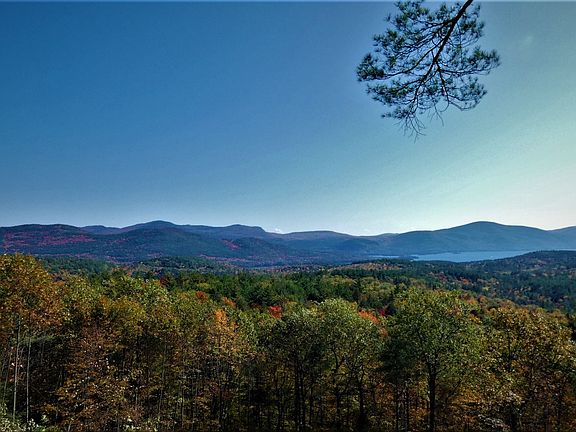 2nd image of 5 Indian Summit Dr