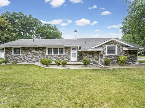 7105 Washington Dr, Holland, OH 43528