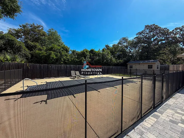 220 Cordoba St — Photo 5