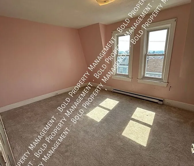 413 N 11th St #2 — Photo 7
