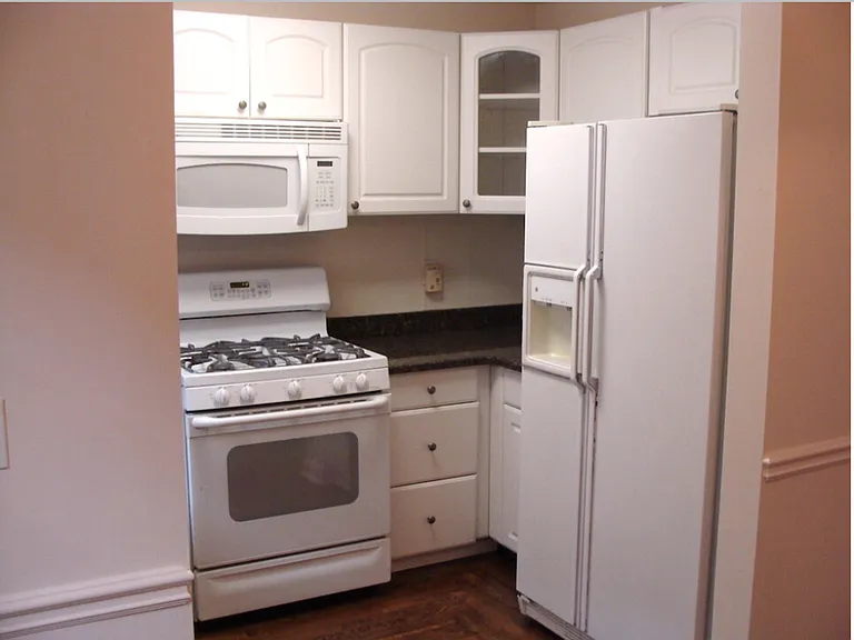 34 Saint Paul St #A4 — Photo 10