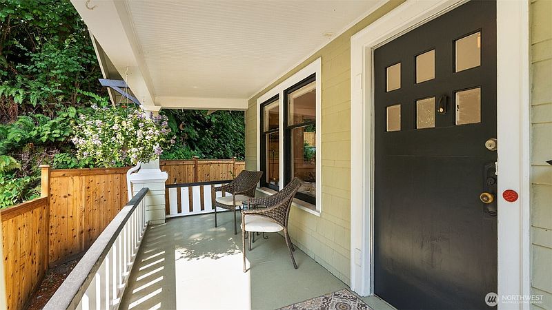 5th image of 10015 68th Avenue S