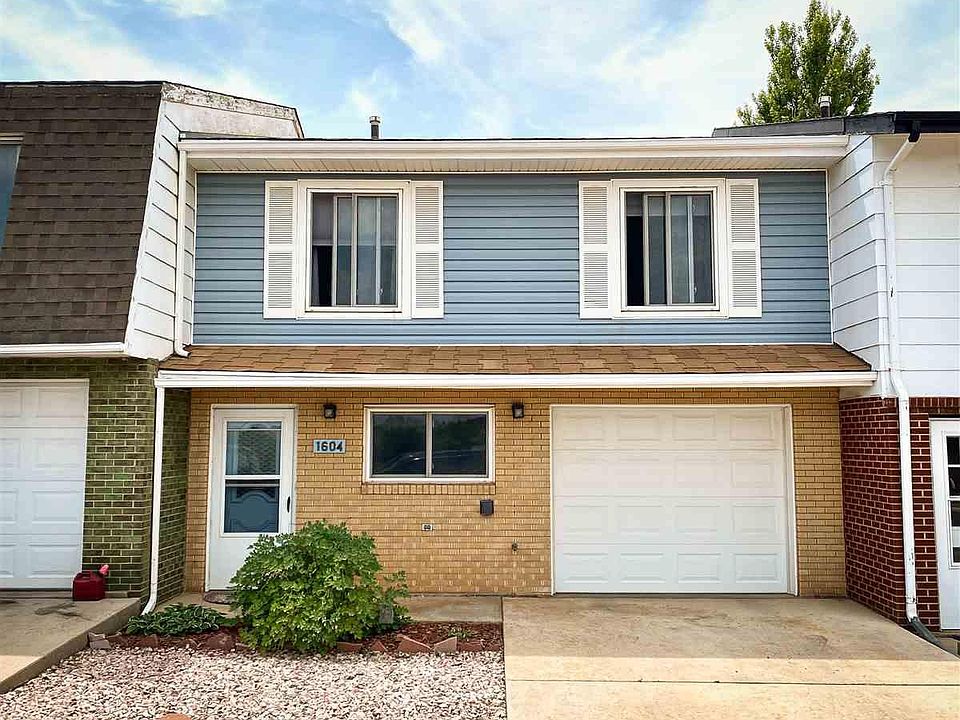 1st image of 1604 Shield St