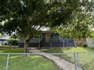 831 Singing Hills Dr, Canyon Lake, TX 78133