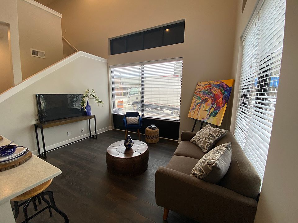 1st image of 7630 Park Dr #529733298