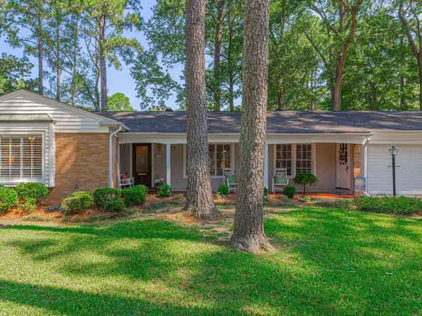 5328 Hialeah Dr, Jackson, MS 39211