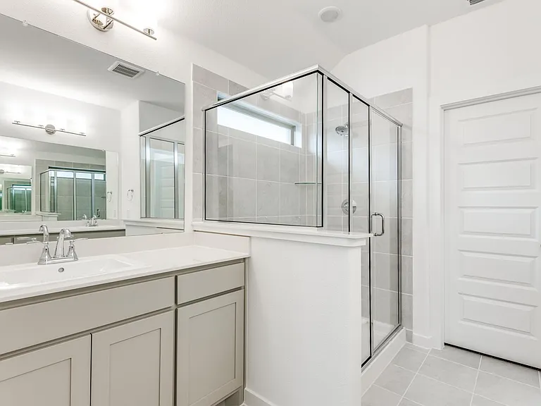 4923 Bellhurst Dr — Photo 16
