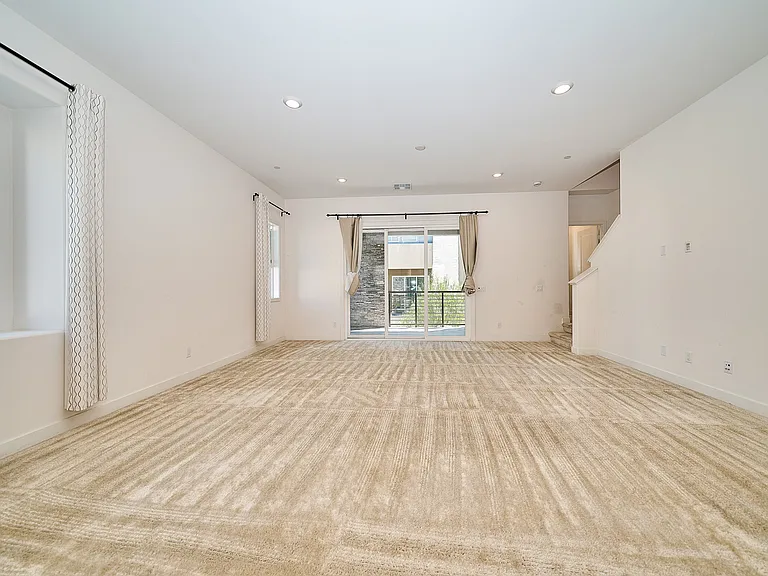 128 Abacus — Photo 22