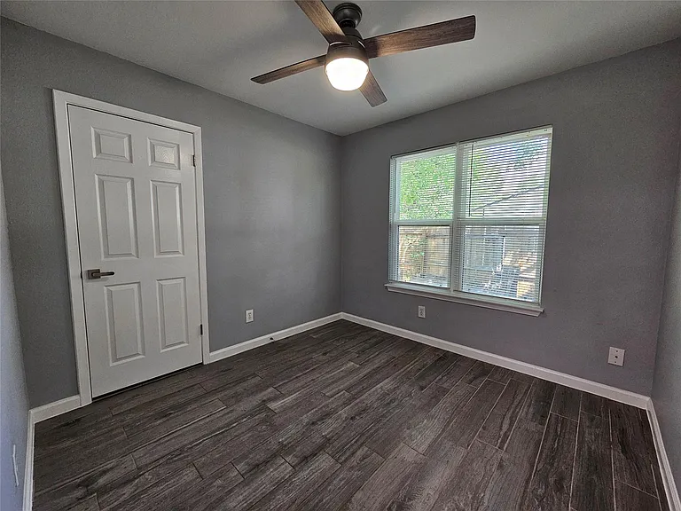 2603 Peach Tree Ln — Photo 17