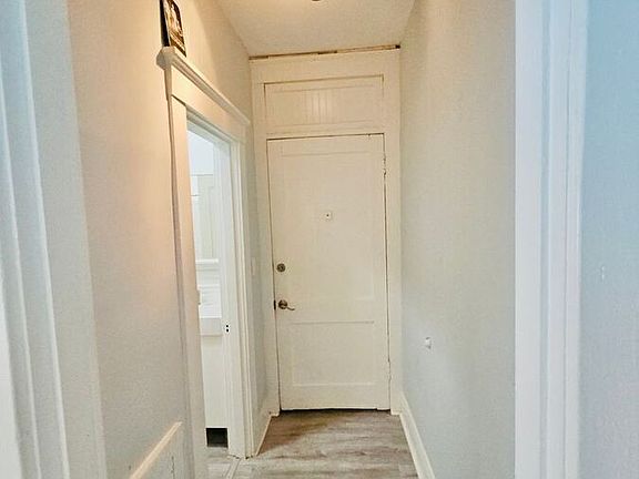 5th image of 2301 N Jefferson St APT 3