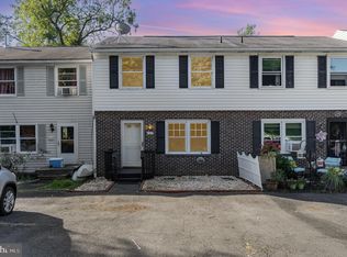 107 Bungalow Rd, Enola, PA 17025