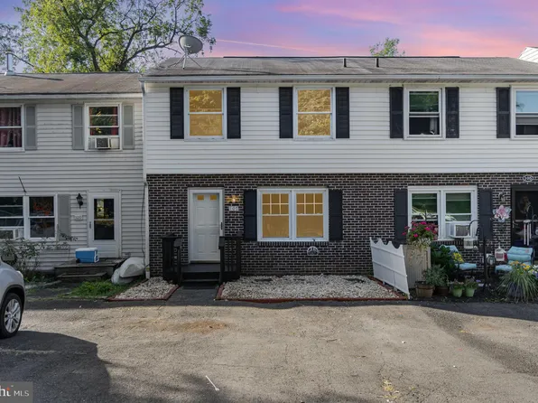107 Bungalow Rd, Enola, PA 17025