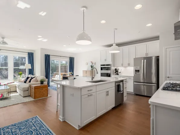 113 Cold Brook Dr #9, Sudbury, MA 01776