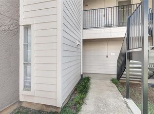 5508 Boca Raton Blvd APT 325, Fort Worth, TX 76112