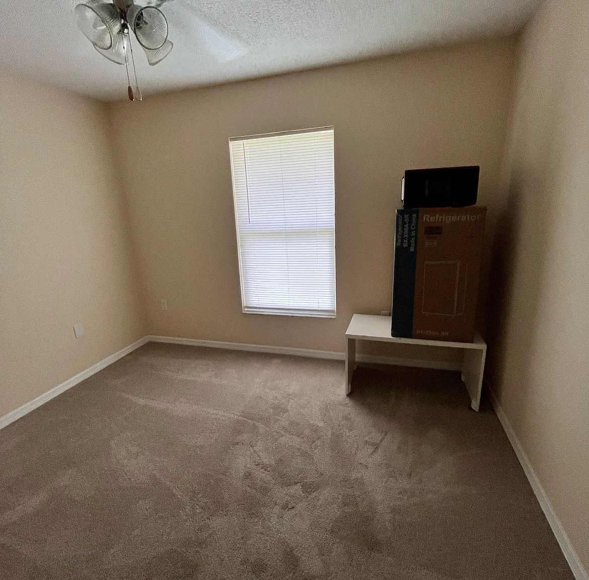 3 bed, 1800 sqft, $800 — Photo 1