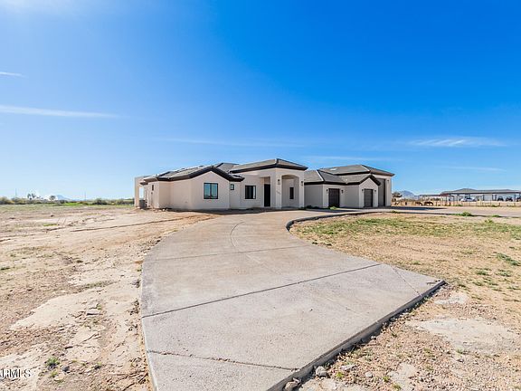 5th image of 37727 W CALLE DE ORO --