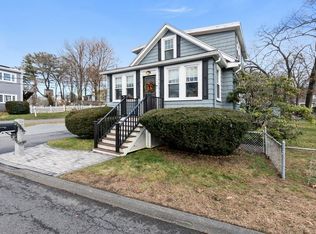 65 Holland St, Saugus, MA 01906