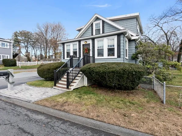 65 Holland St, Saugus, MA 01906