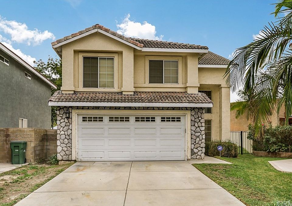 1st image of 14715 Lozano Dr