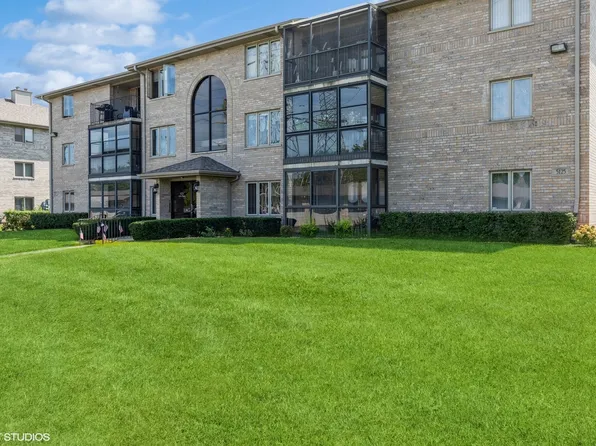 5125 139th Pl Unit 605, Crestwood, IL 60418